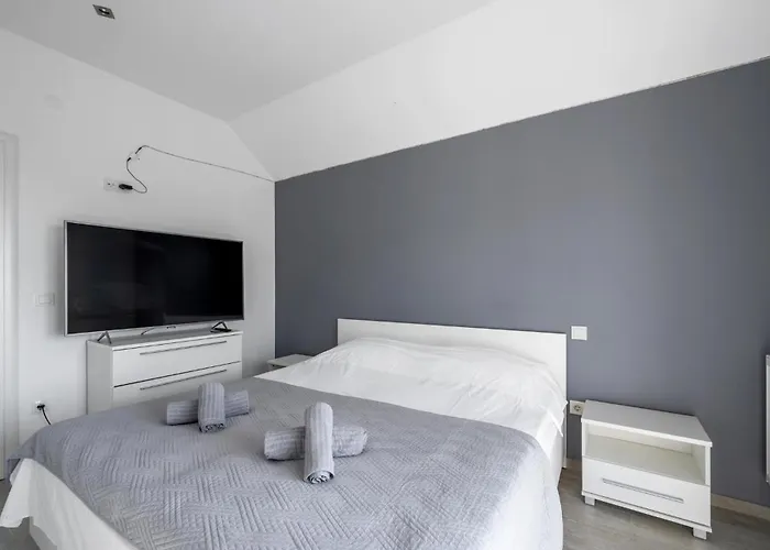 Amazing In With Wifi *