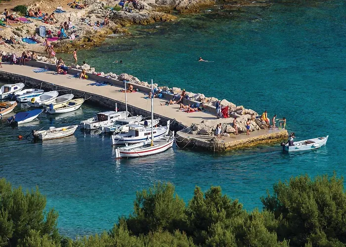 Apartament Amazing In With Wifi Murter